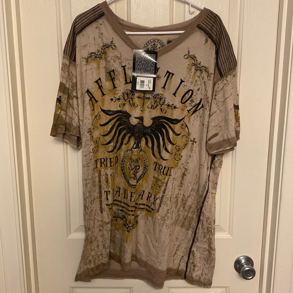 COPY - Affliction v neck Tshirt 2XL